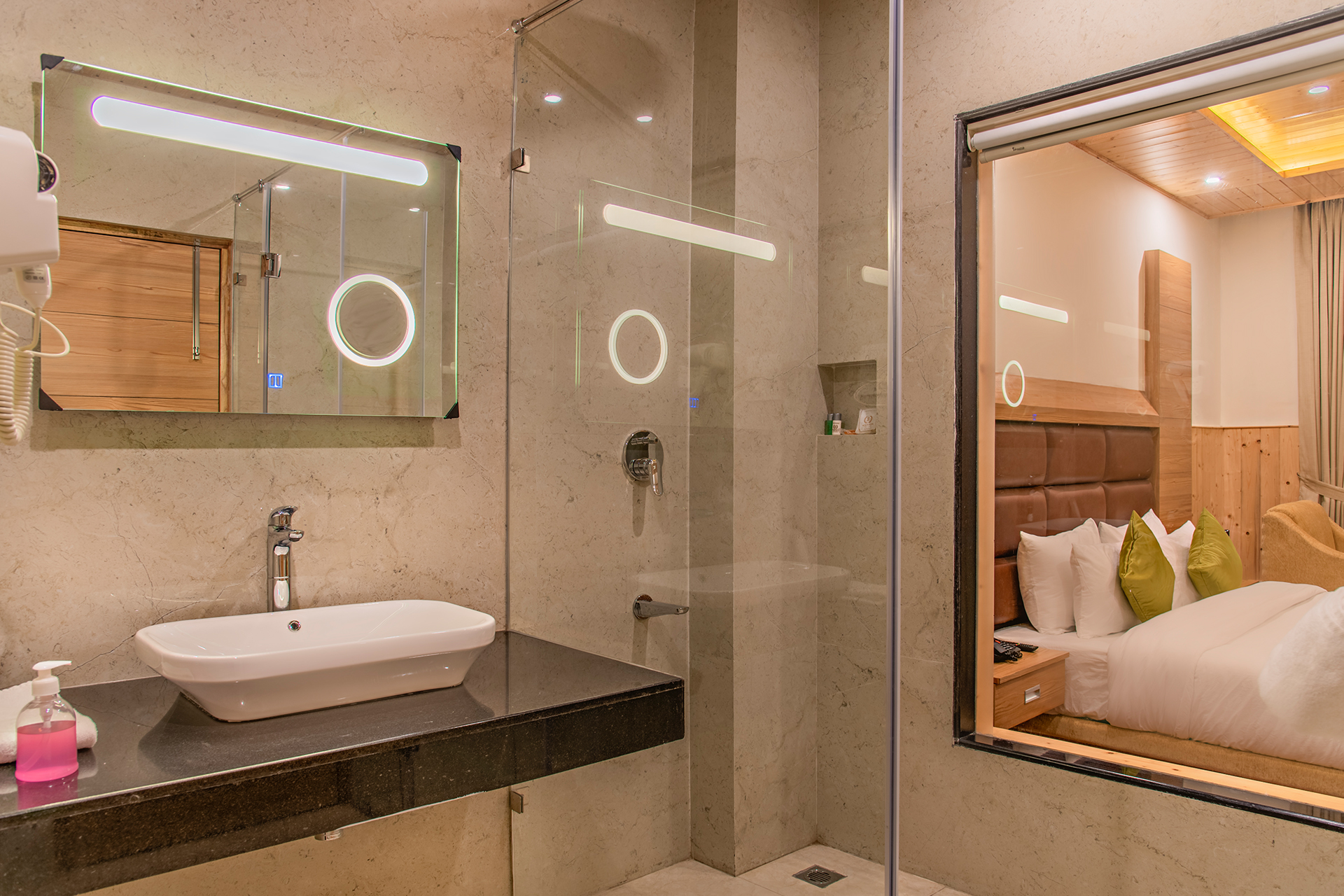 Executive Room (Valley View With Balcony)