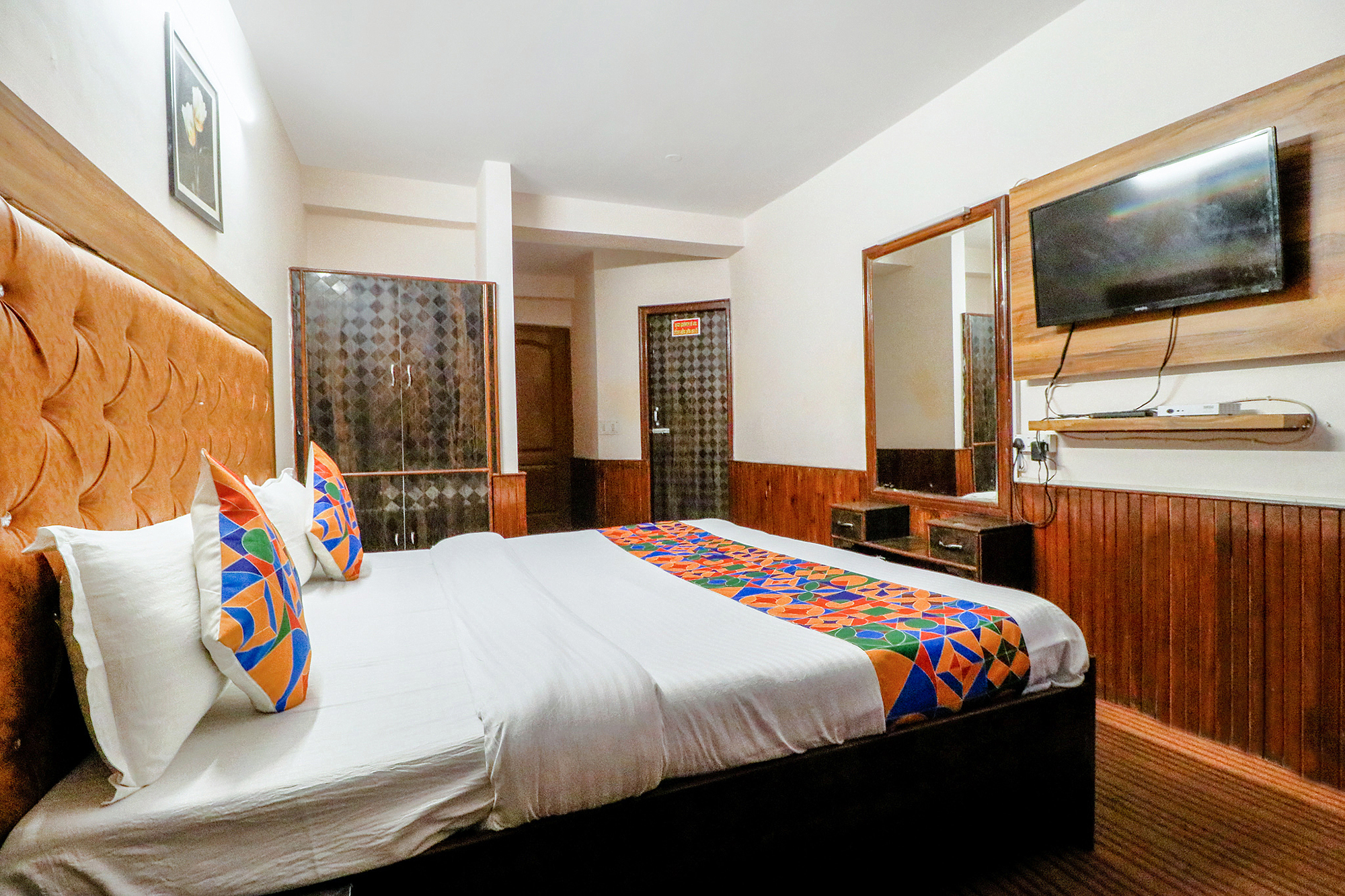 FabExpress Midtown, Manali 4