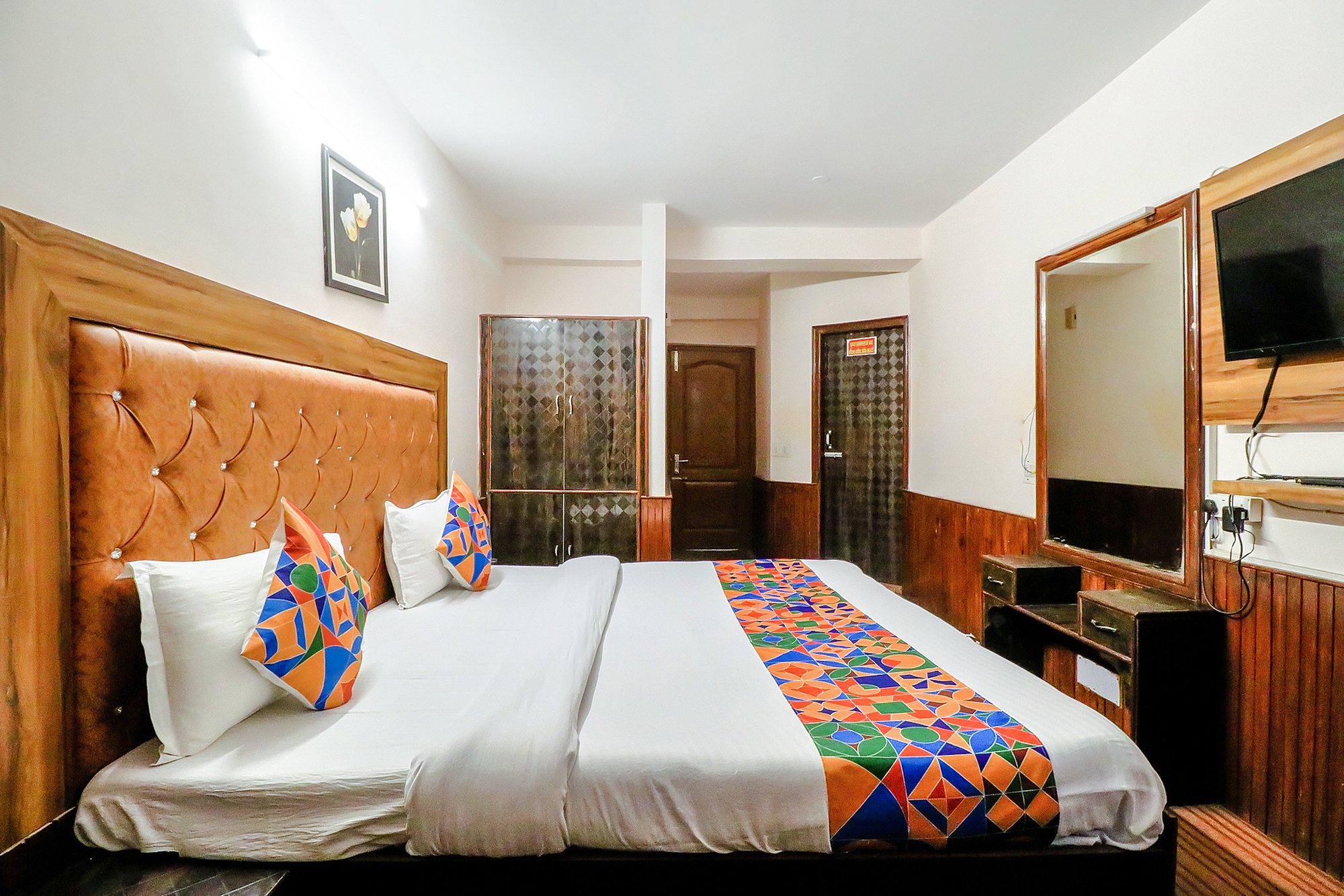 FabExpress Midtown, Manali 5