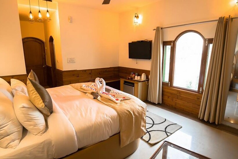 Apurwa Grand Resort & Fun Club, Manali 2