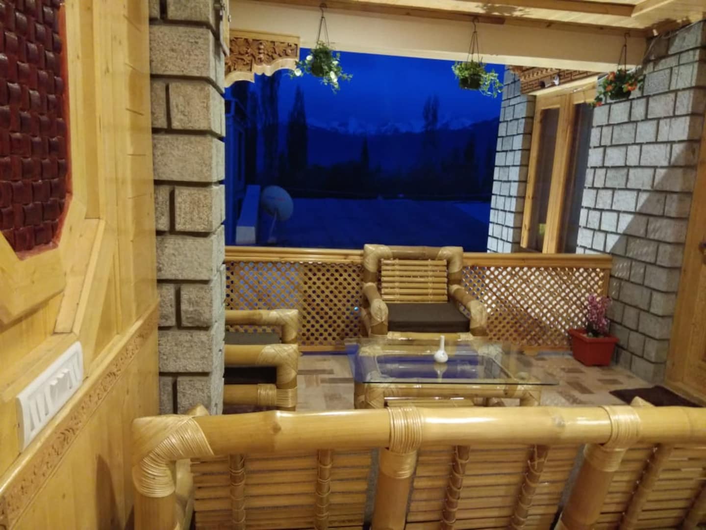 Nezer view home stay, Leh 5