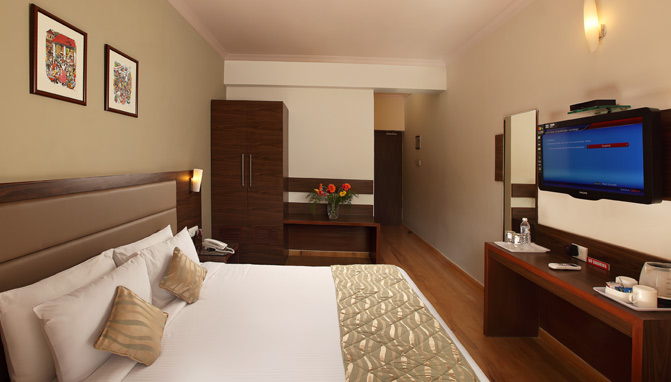 Comfort Room Front View