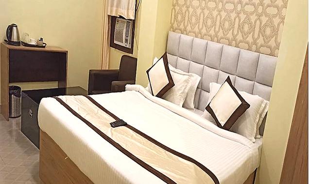 FabHotel Jiya Grand