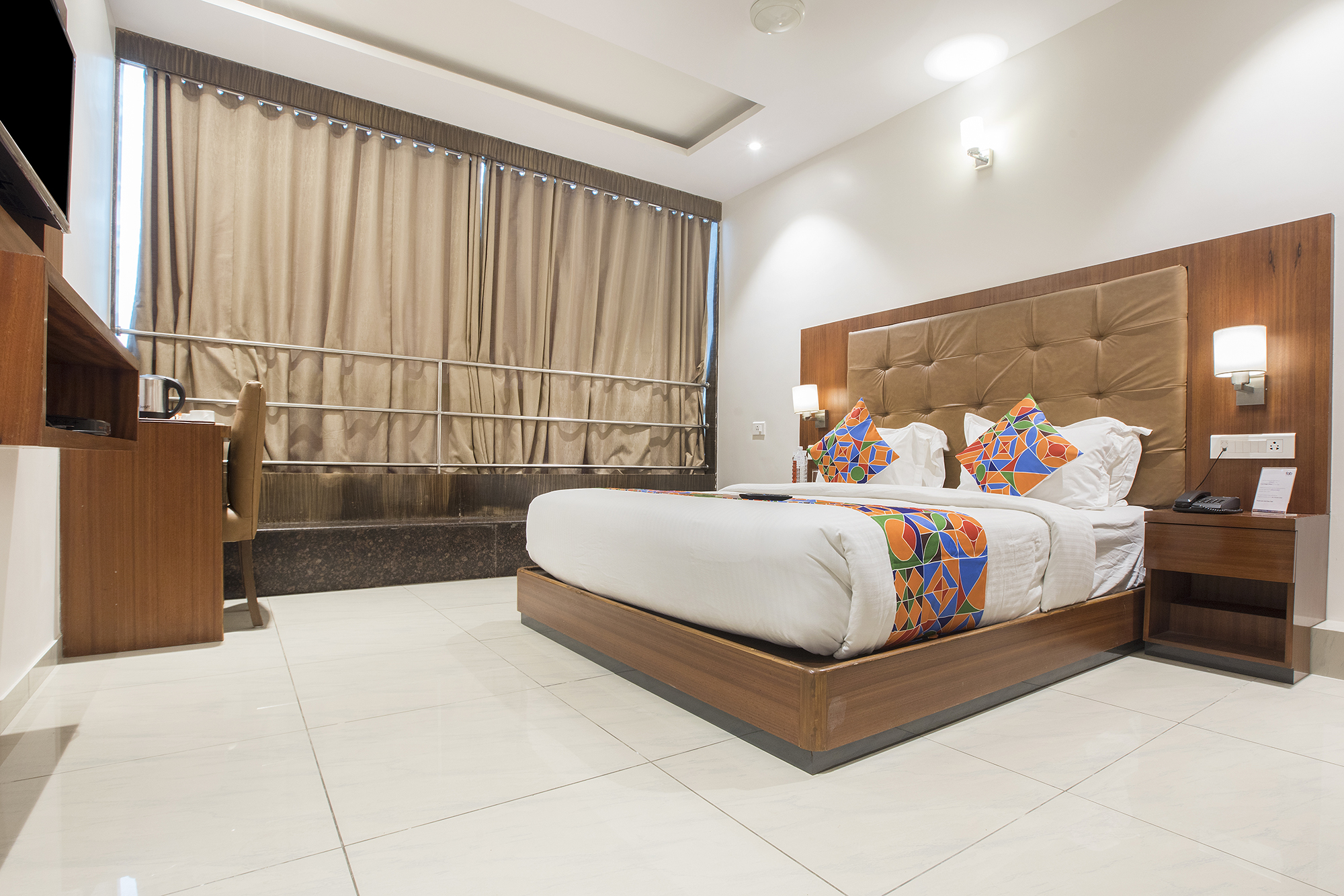 FabHotel Prime Le Western, Mumbai 3