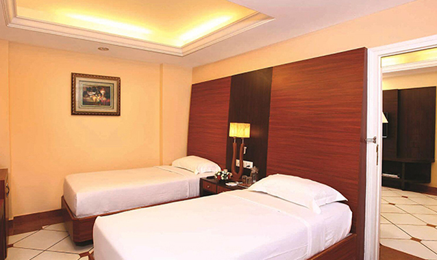 FabHotel Prime Emerald