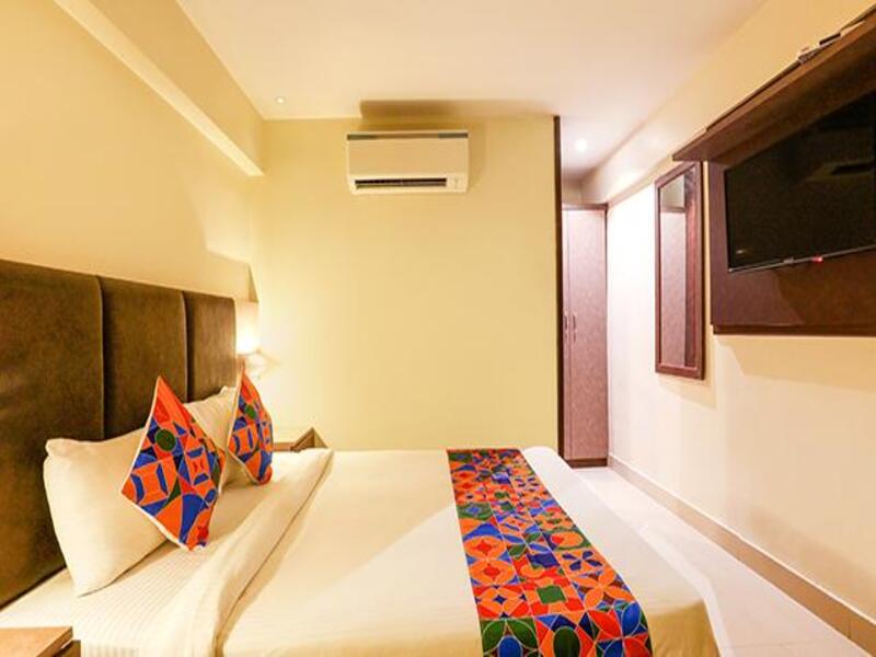 FabHotel West Inn, Mumbai 5