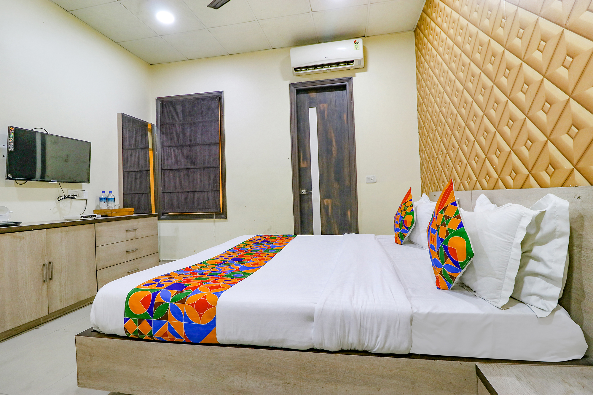 FabHotel De Agya Paradise