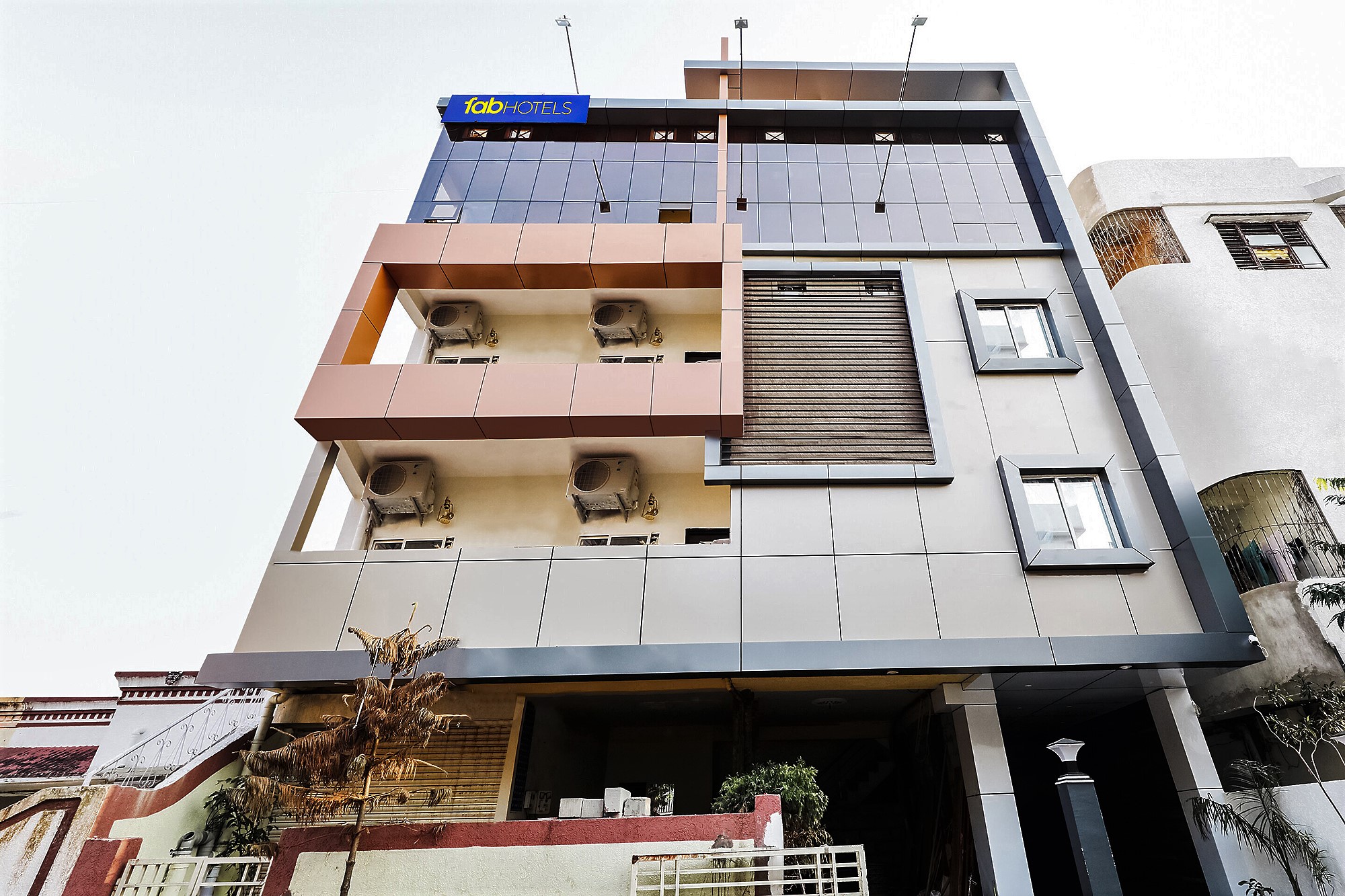 FabExpress Happy Stay