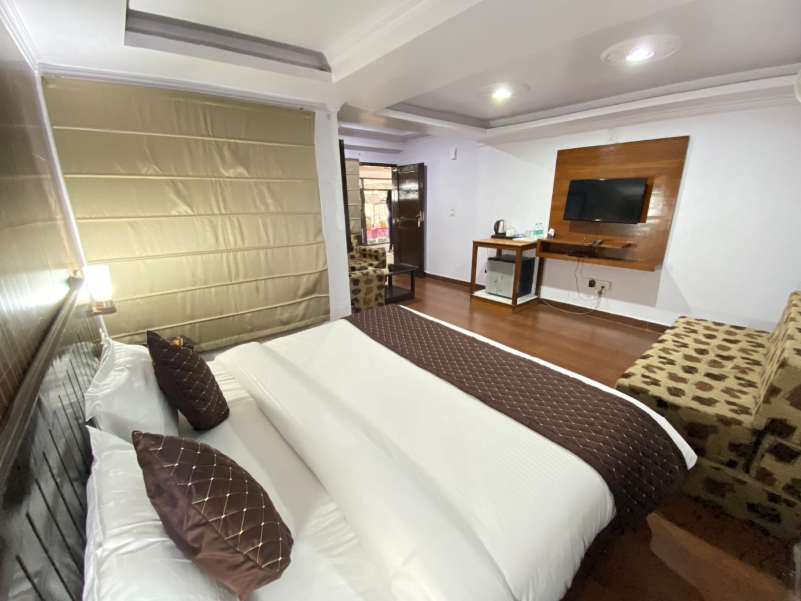 Beyond Stay Paradise Continental Mussorie