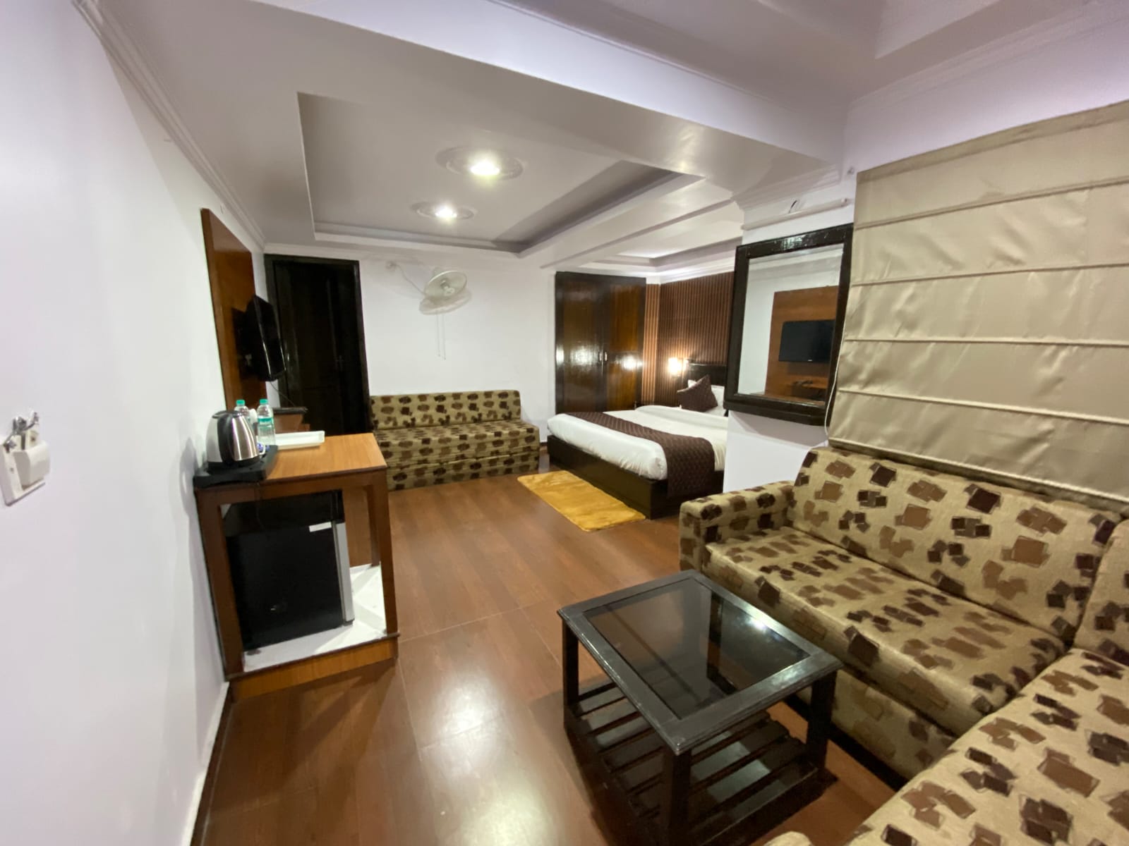 Beyond Stay Paradise Continental Mussorie, Mussoorie 5