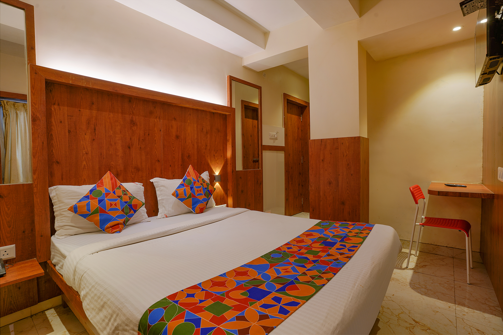 FabExpress Super 7 Inn, Mumbai 3