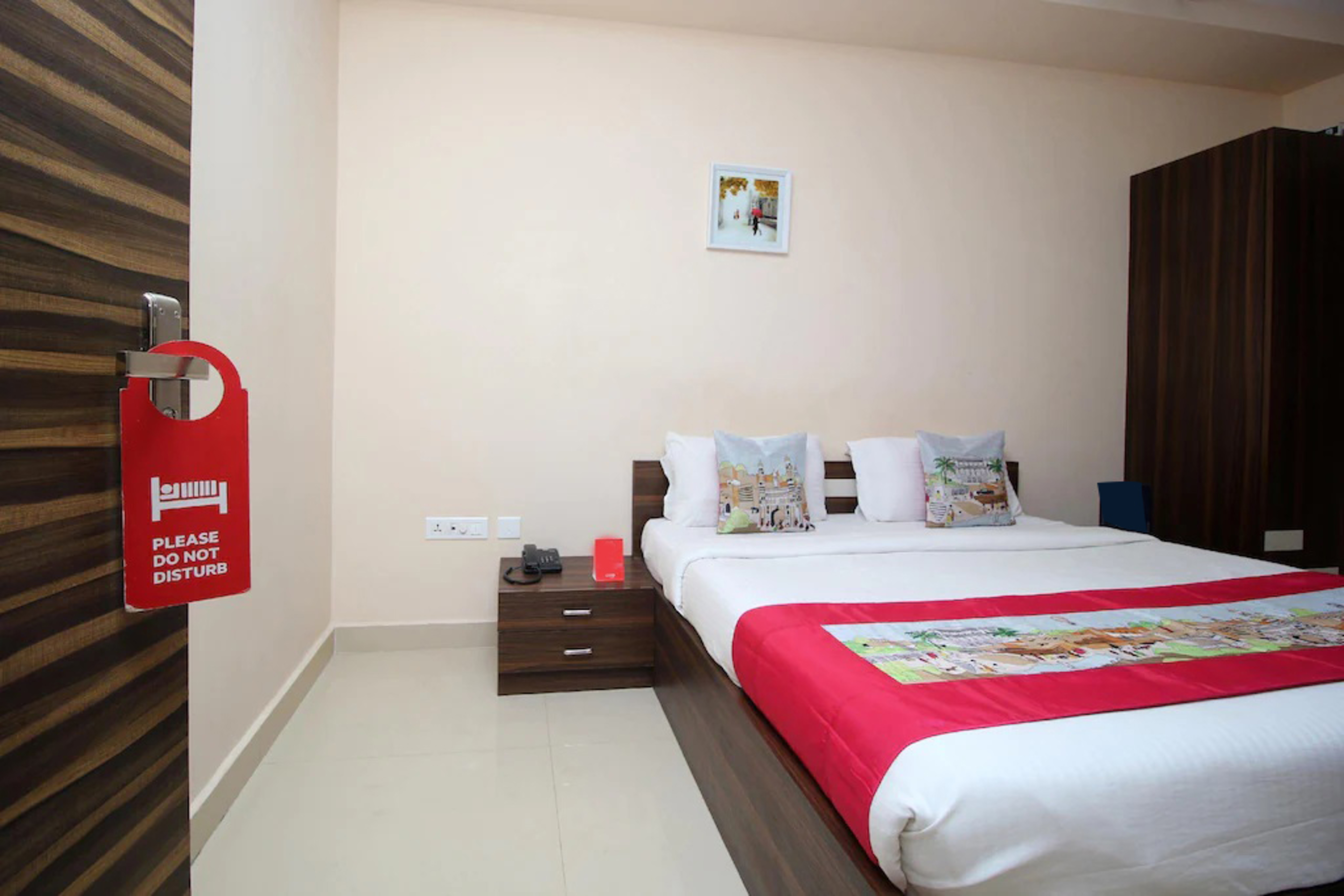 FabHotel Aadvik Sai Residency