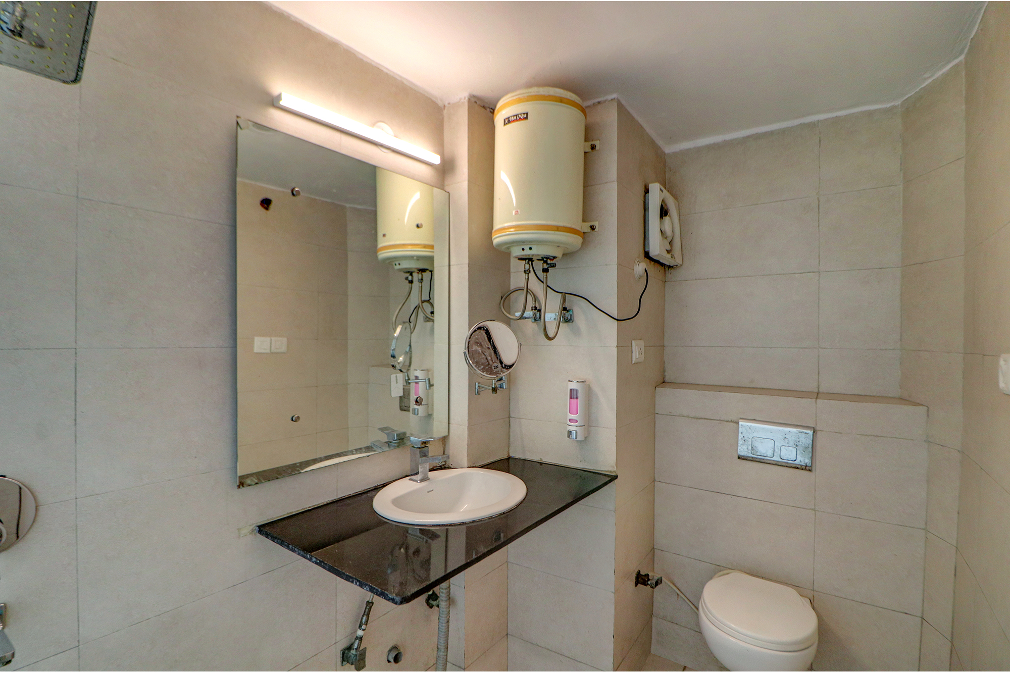 FabHotel F9 Mall Road, Mussoorie 5