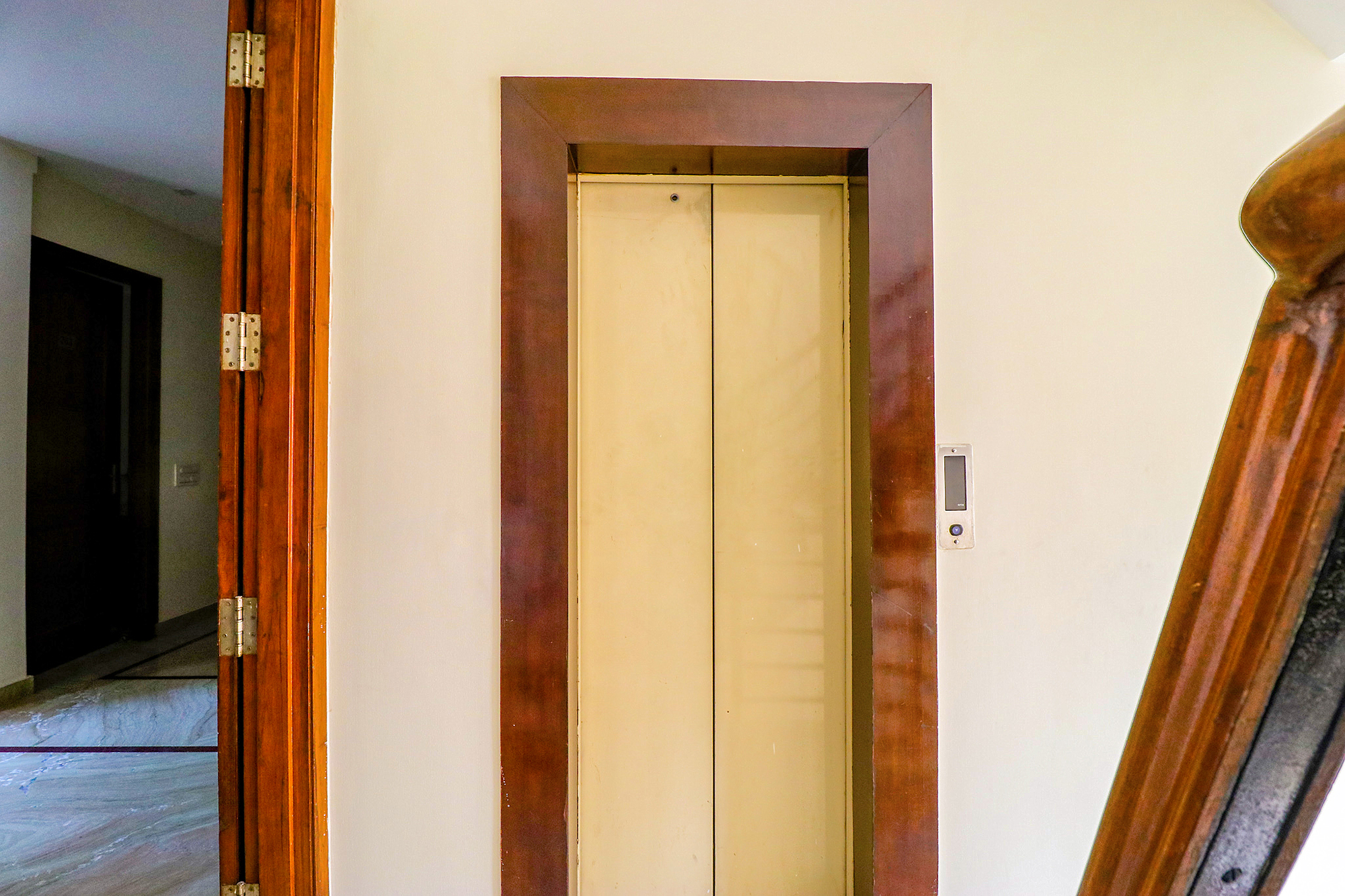 FabHotel Imperial Inn, Gurgaon 3