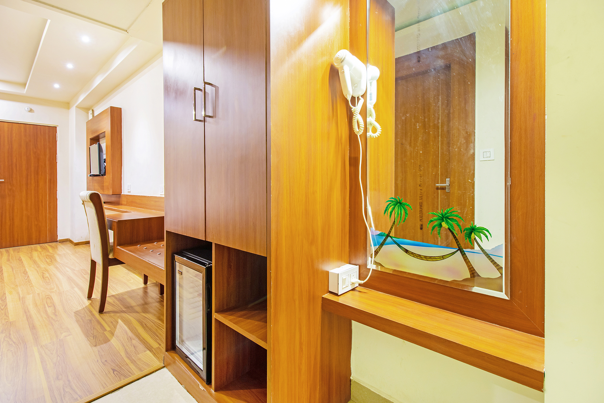 FabHotel Royal Stay, Bangalore 4