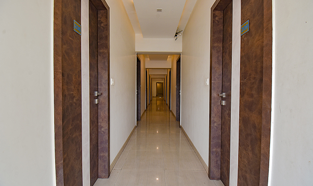 FabHotel Royce Studio Apartments