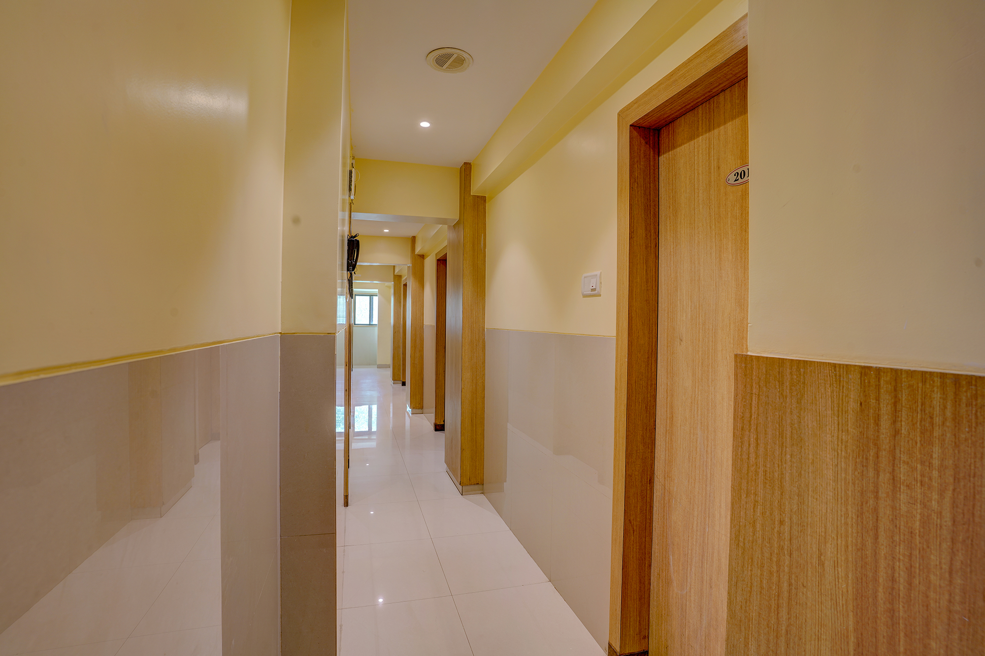 FabHotel Starwood Residency