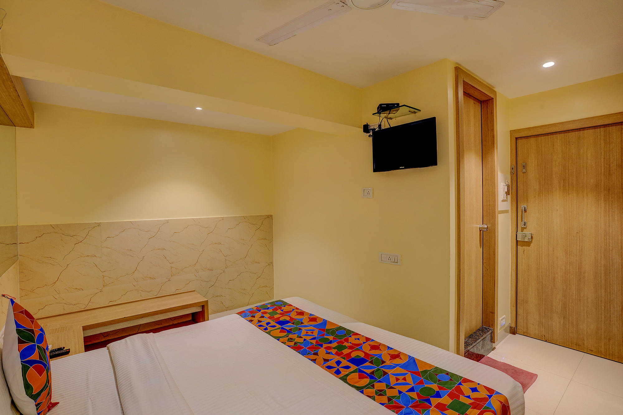 FabHotel Starwood Residency