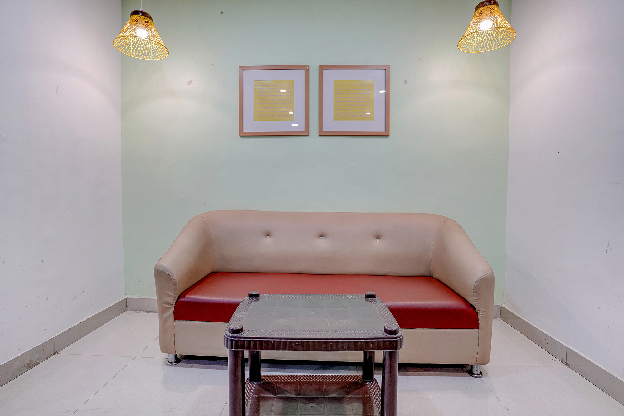 FabHotel Vardhan House