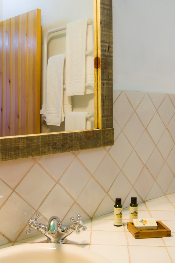 Two-Bedroom Country House