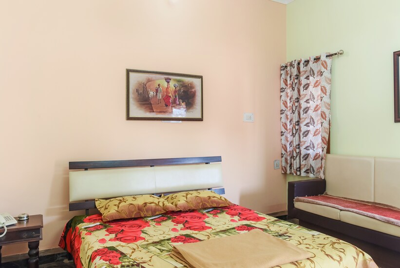 Ganesham Guest House