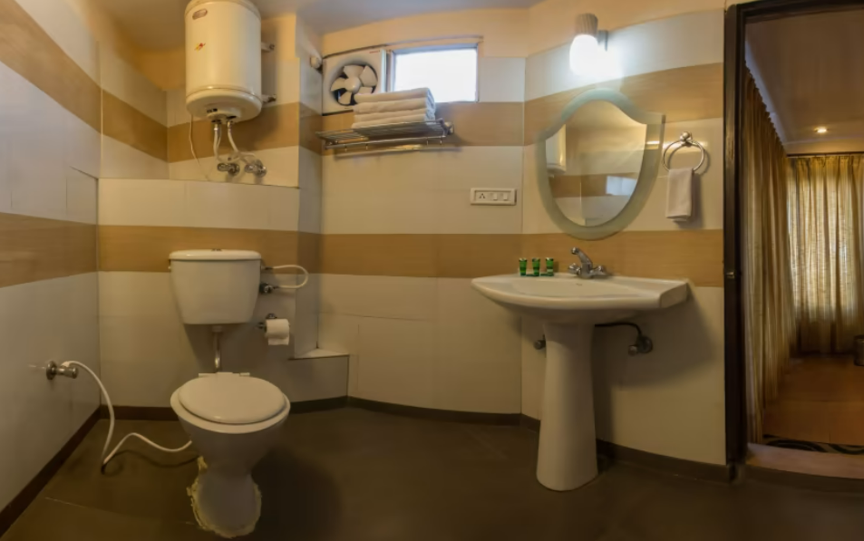 Himalaya Hotel Nainital