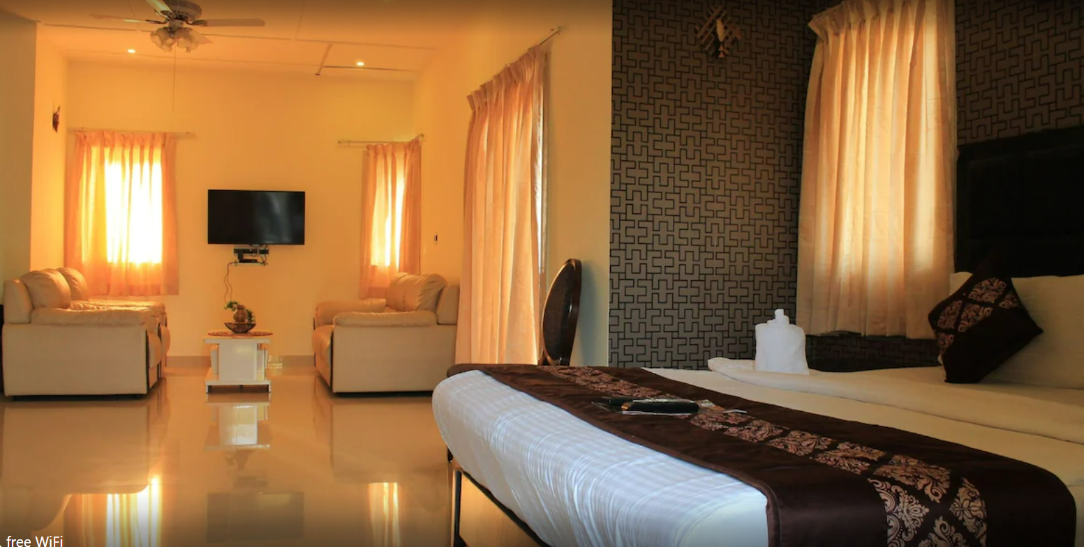 Millennium Inn Calangute, Goa 4