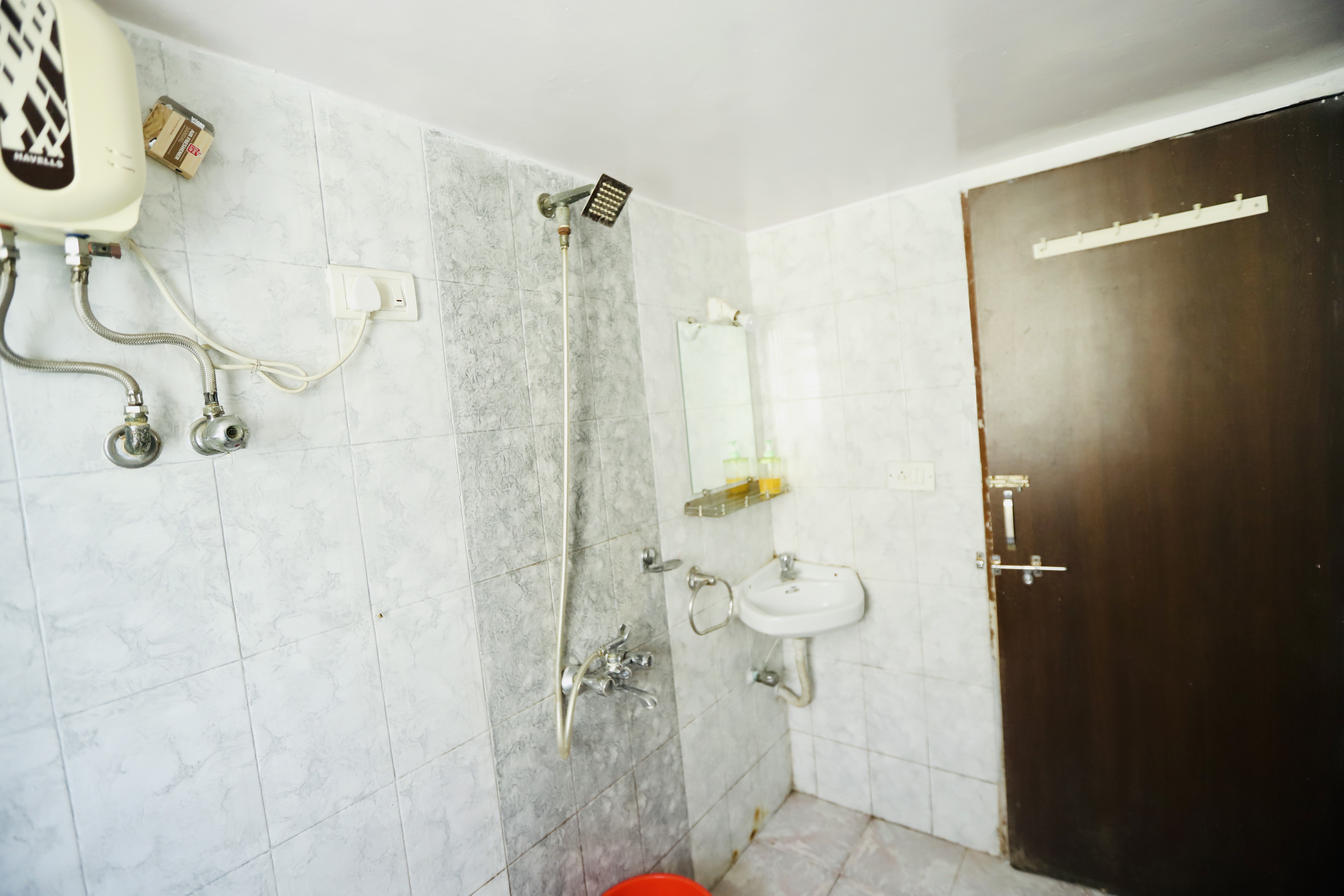 Kalpataru Hometel, Mumbai 2