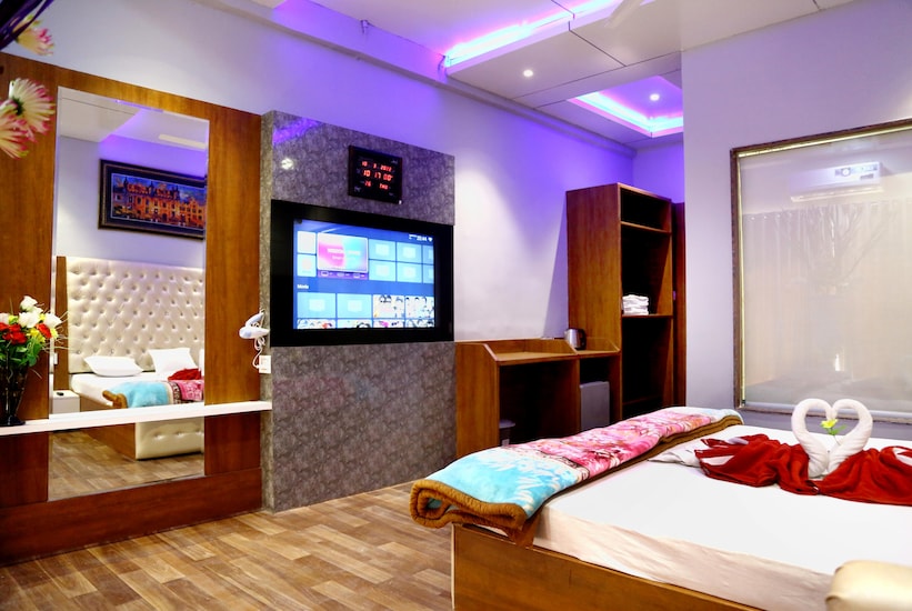 Hotel Maya Palace, Mount Abu 2