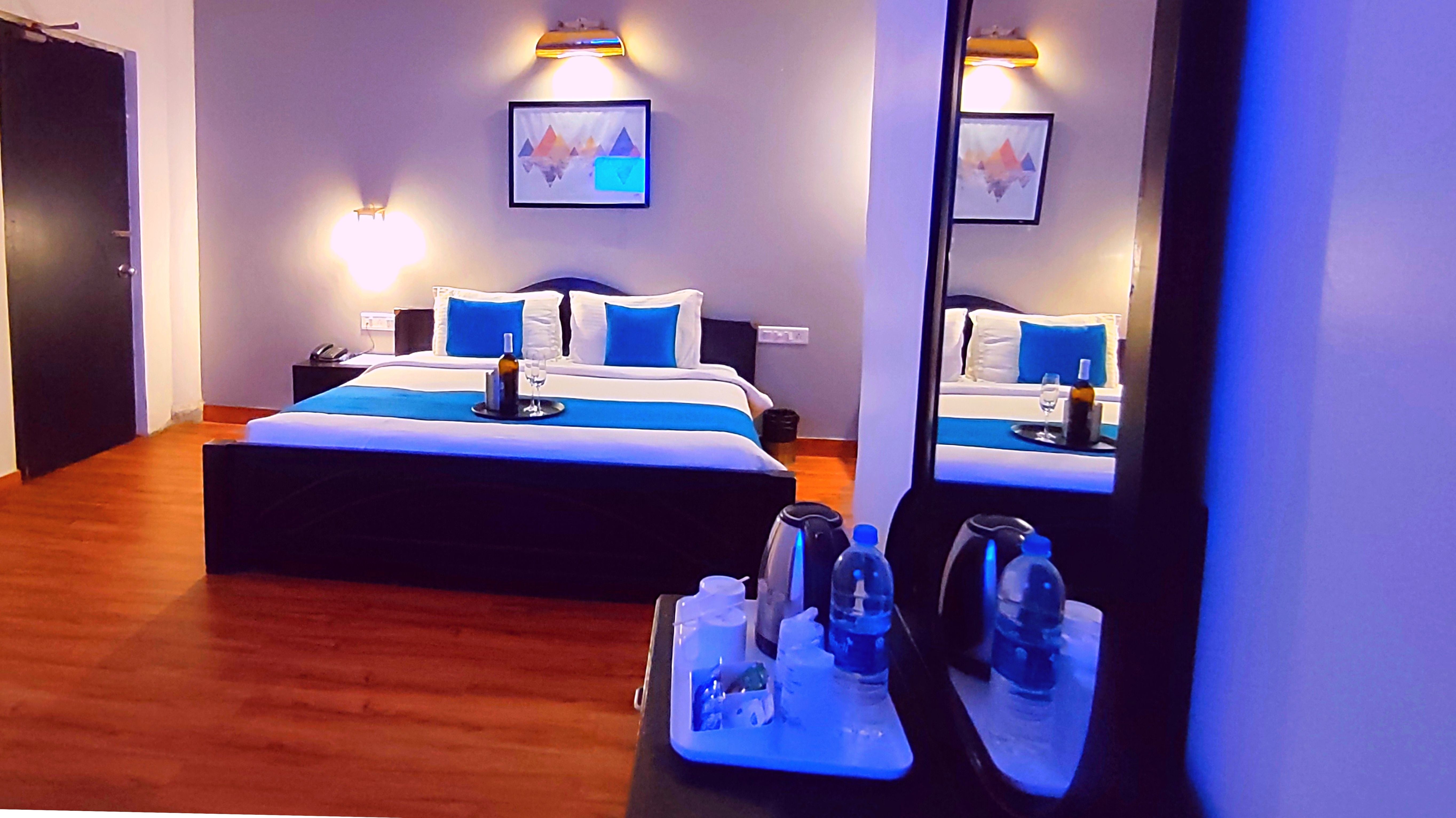 Super Deluxe Room Double Bed