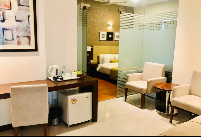 Hotel 91 by Vivid Golf Course Road, Gurgaon 5