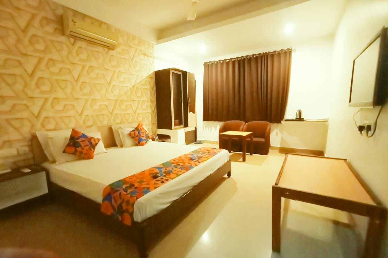 Executive Double Bed