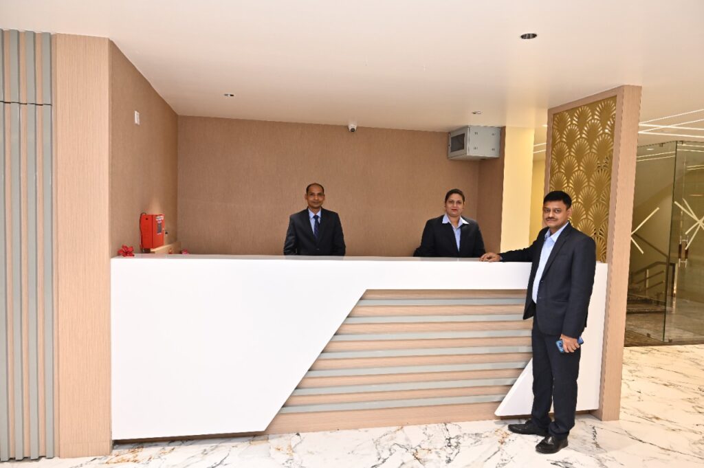 HOTEL THE ORION (A Unit Of Lankeswari Hotels And Resorts), Dharamgarh 4