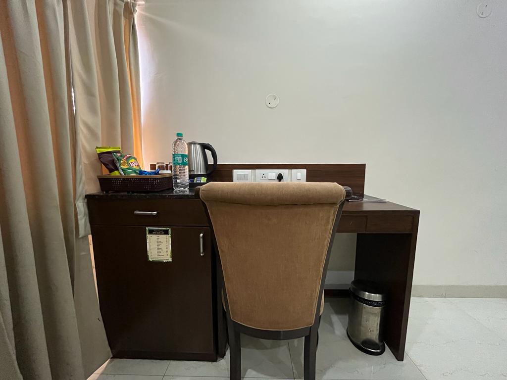 Hotel Park Royal, New Delhi 4