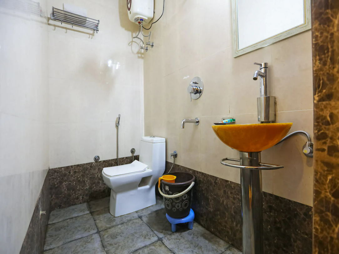 Hotel Silver Stay, New Delhi 4