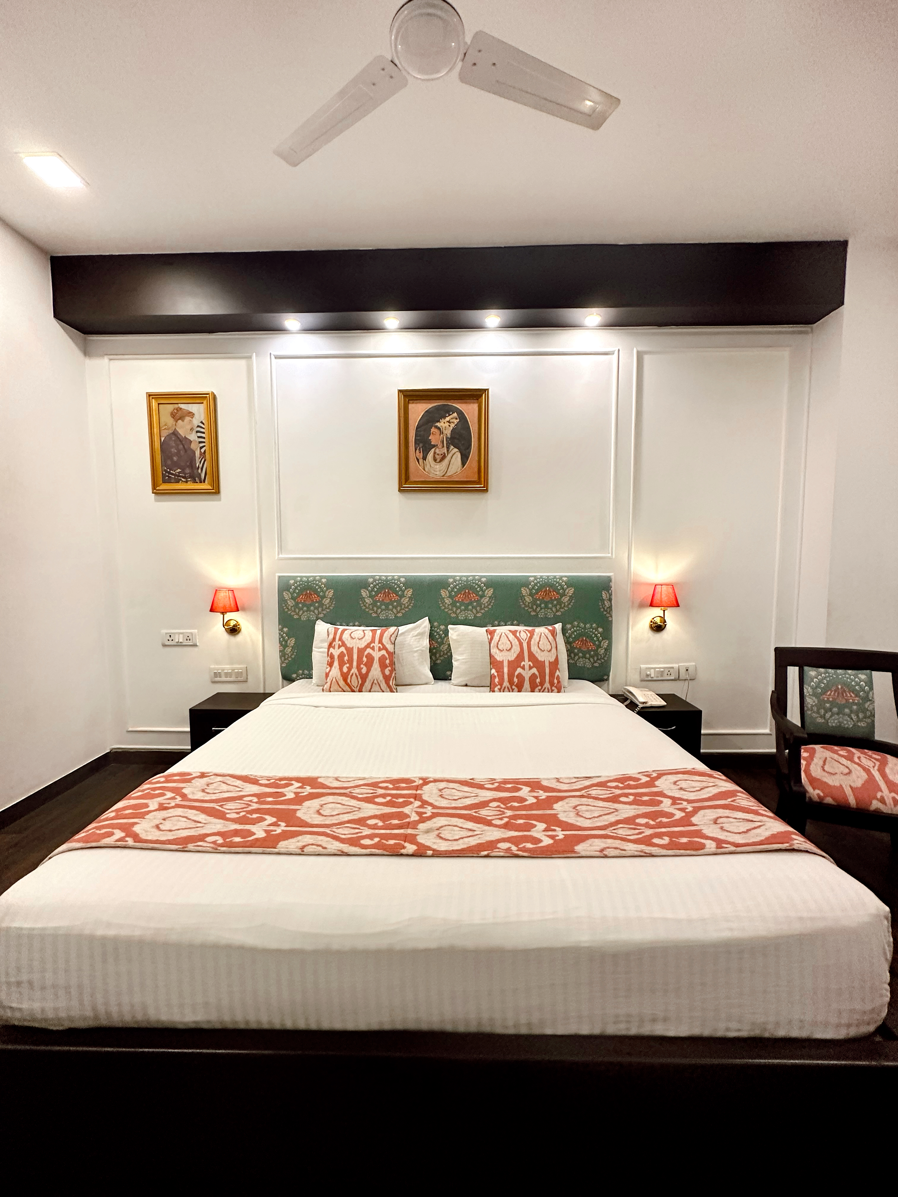 Superior Room, 1 Double Bed, Bathtub