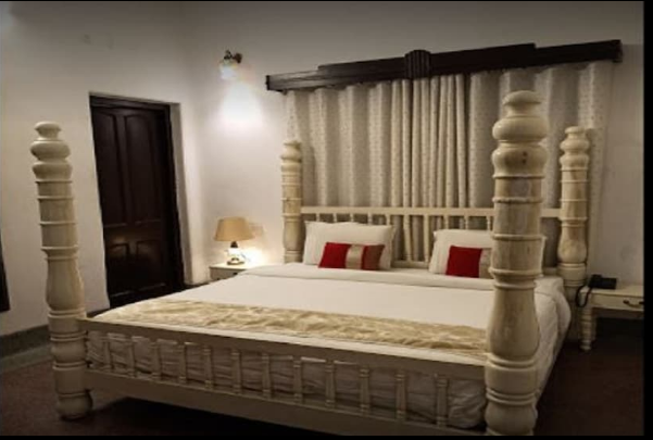 WelcomHeritage Badi Kothi