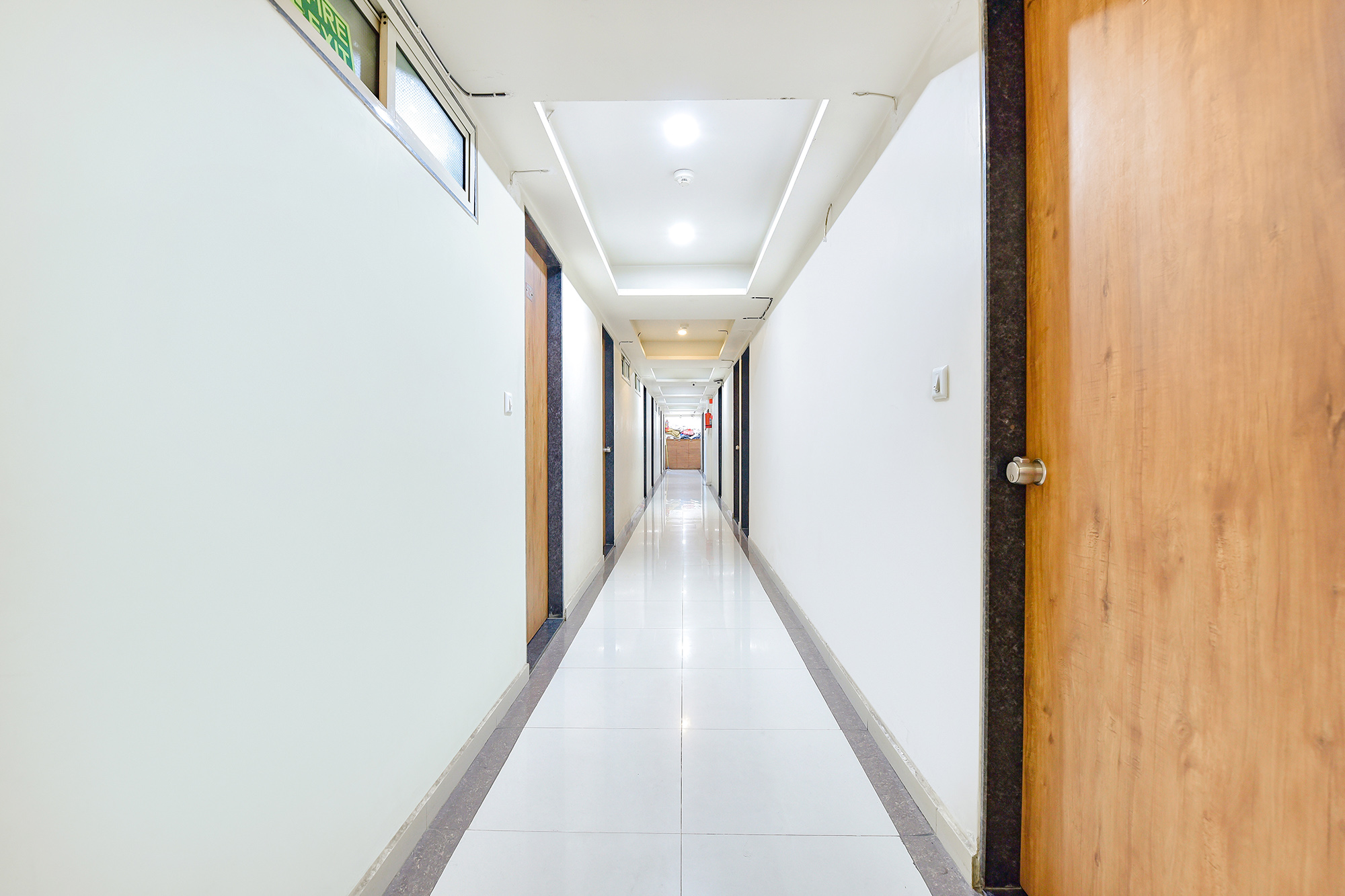 FabHotel Crystal, Ahmedabad 4