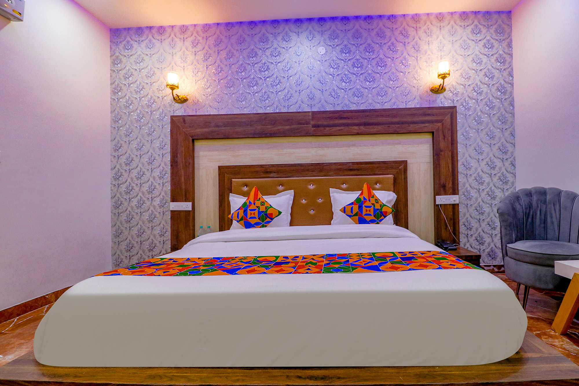 FabHotel Amour I, Zirakpur 5