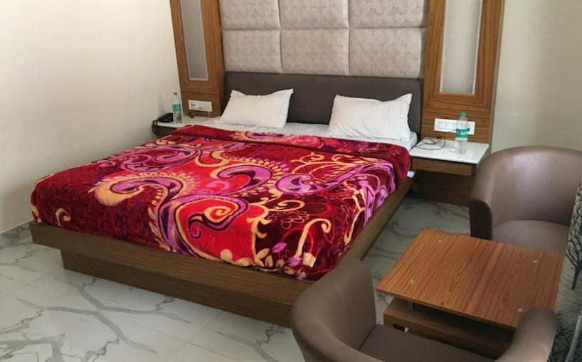 Hotel Woods View, Mussoorie 4