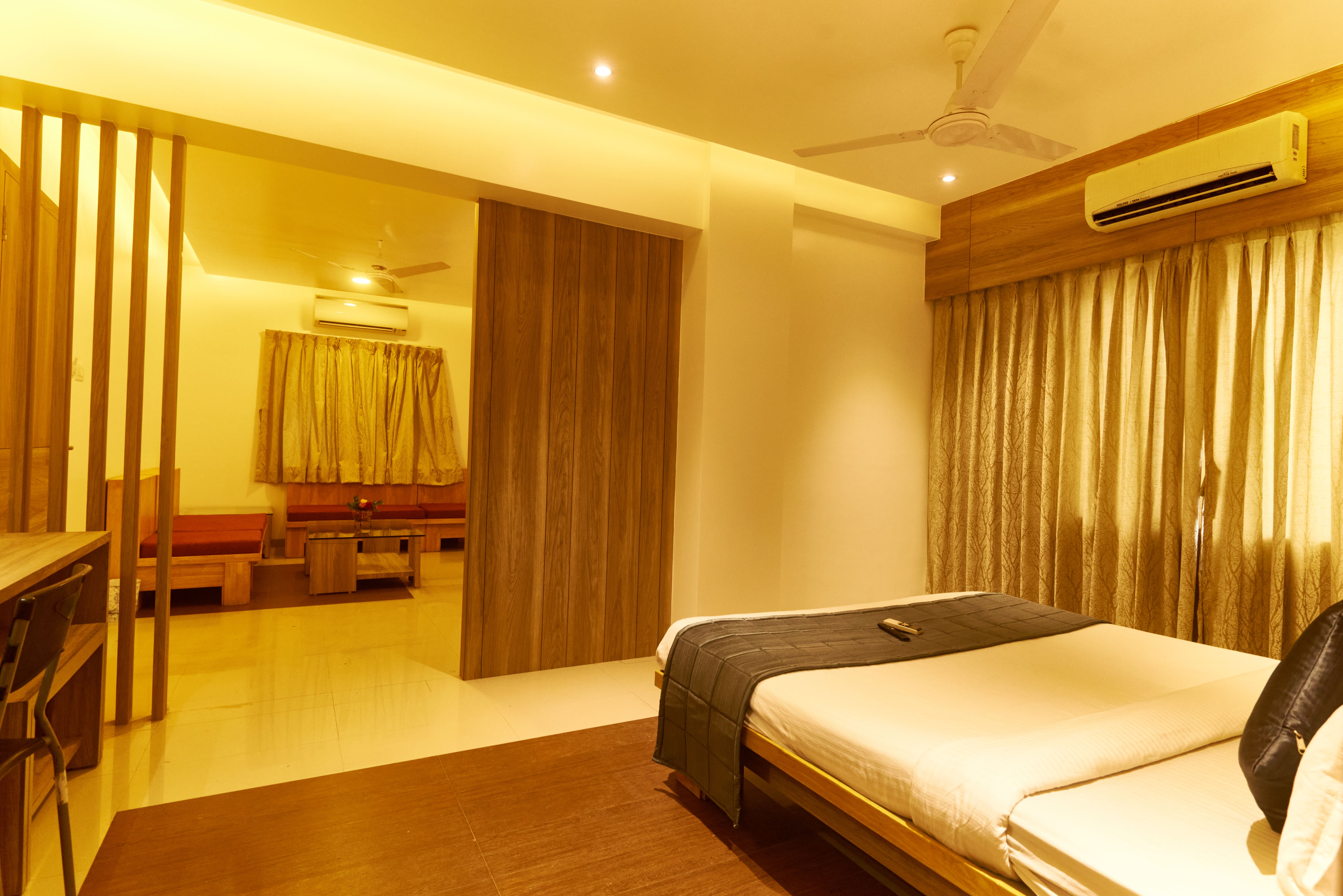 Hotel Anand Heritage, Shirdi 3