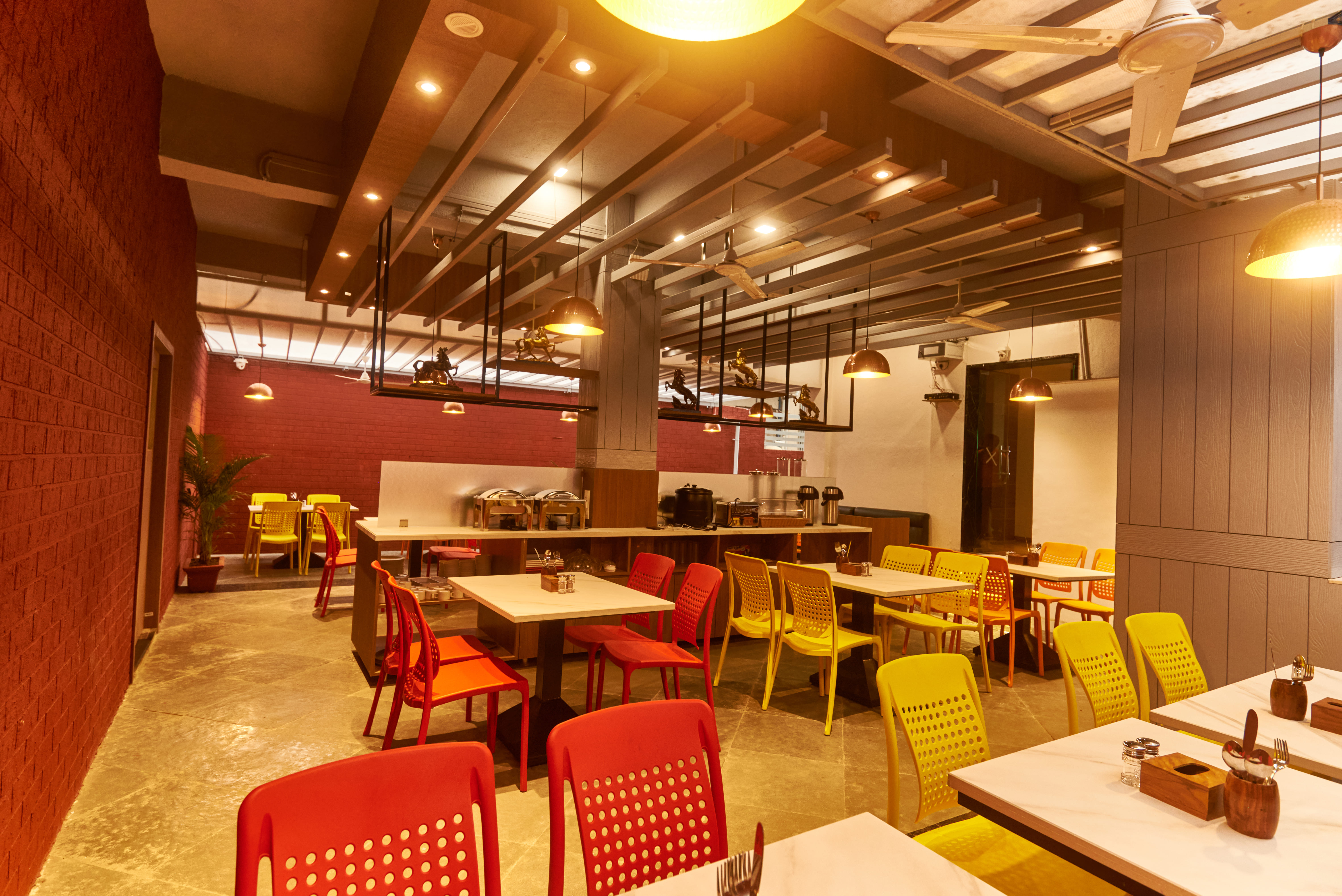 Hotel Anand Heritage, Shirdi 4