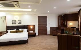 Page One Hotel, Ahmedabad 4