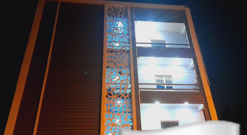 White Crystal, New Delhi 4