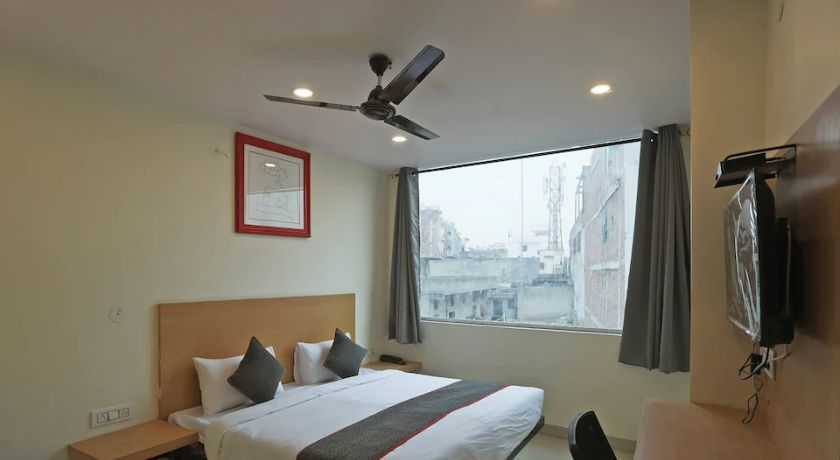 Hotel Square World, New Delhi 4