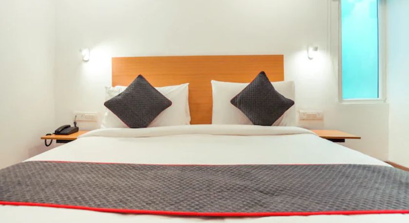 Hotel Noida Grand - Sector 121, Noida 5
