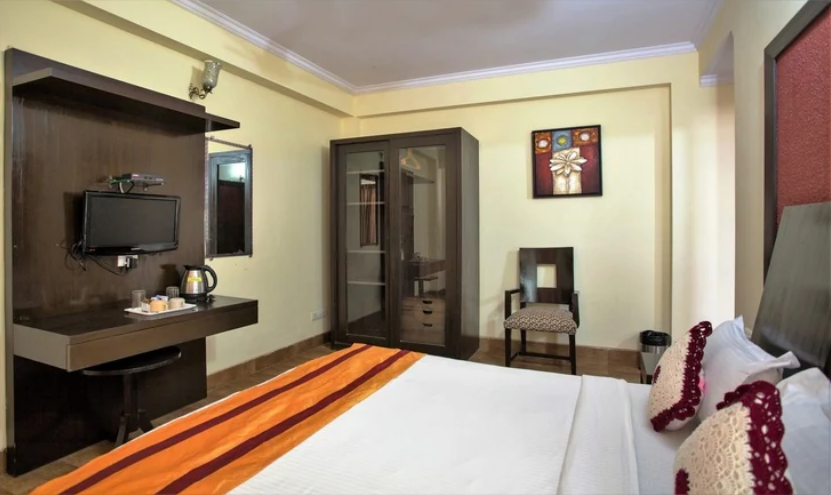 Hotel La Flamingo, Goa 5