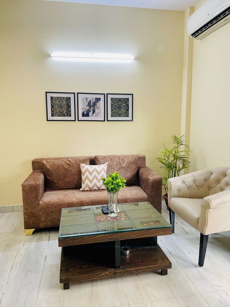 BluO Classic 1BHK - DLF Golf Course Road, Gurgaon 5