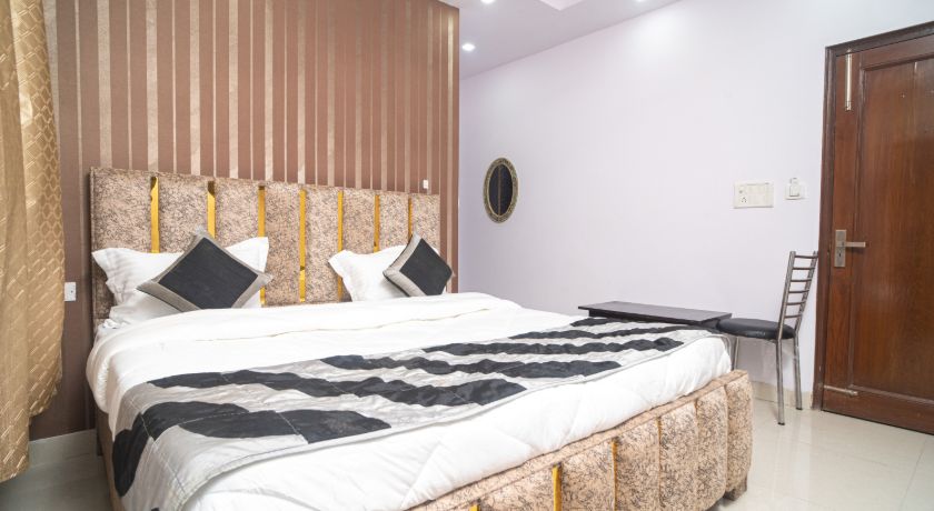 Green Snapper Hotel, New Delhi 4