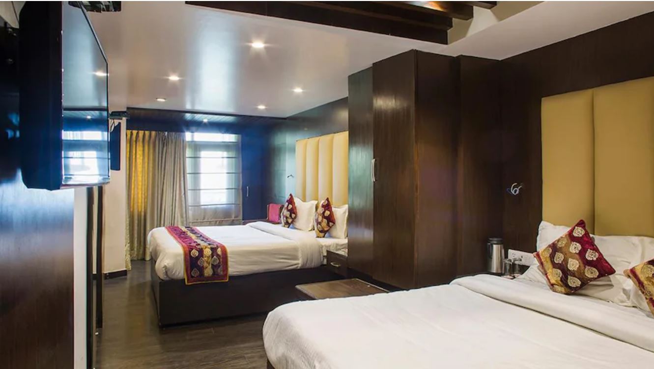 Family Suite(with Balcony and Hill View)- with only one way pick up from lift to the hotel